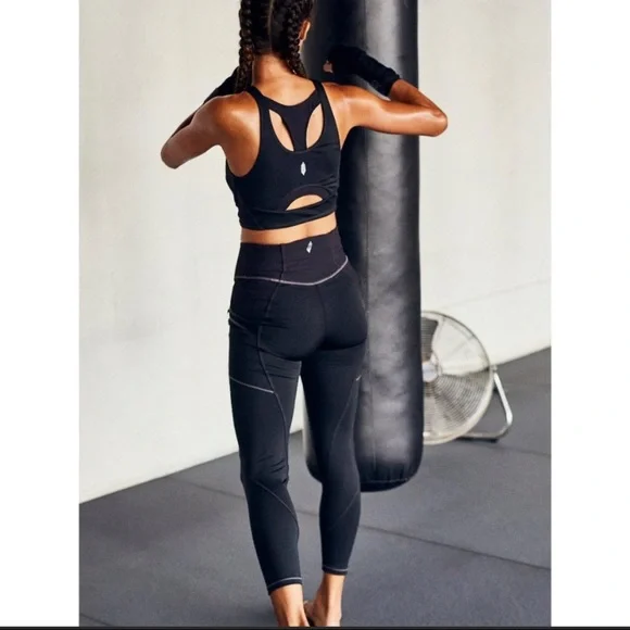 Free People Movement. M. Cross the Line. EUC - Picture 2 of 2